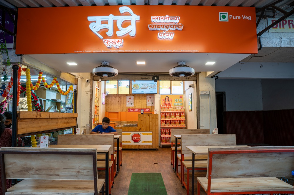 Vazira, Borivali Outlet