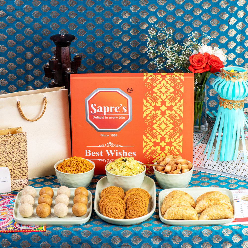 Faral Family Box (2 Kg) with 1.5kg of Faral & other Goodies